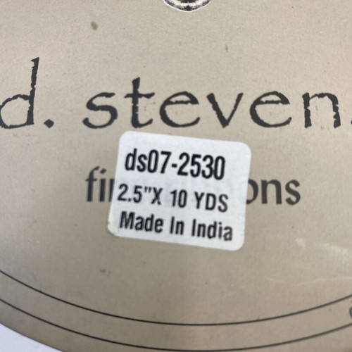 D. Stevens 2.5”x10 Yds Rose Pink Velvet Foil Trim Wire Edge Ribbon Lot Of 2 - Picture 6 of 11