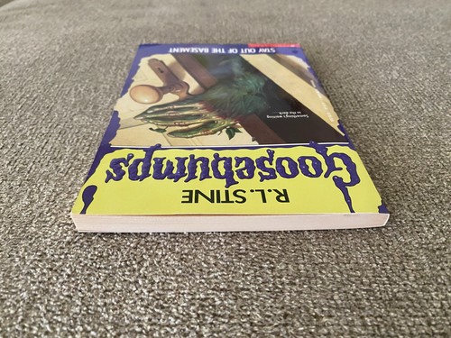 Like New Unnumbered 2nd print Goosebumps #2 Stay Out of the Basement ~ RL Stine - Picture 8 of 16