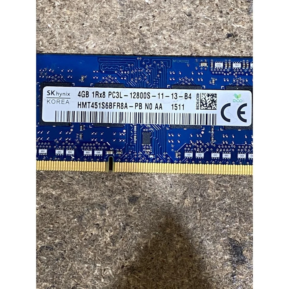 SK Hynix HMT451S6BFR8A-PB Laptop DDR3 RAM 4GB 204-Pin 1Rx8 PC3L-12800S 1600 MHz - Image 3 of 4