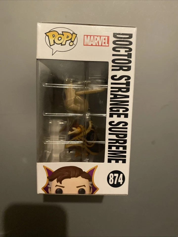 Funko POP! Marvel What If' - Doctor Strange Supreme, exclusivo de Brilla en la Oscuridad Foto 4 de 4
