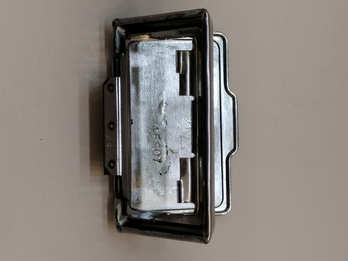 1967 1968 1971 1972 1973 MERCURY COUGAR XR7 GT FORD MUSTANG REAR SEAT ASHTRAY - Picture 9 of 9