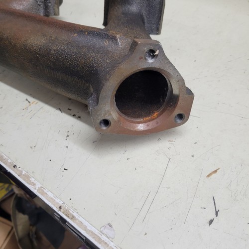 GM RH Exhuast Manifold G.M #346222 - Picture 4 of 4