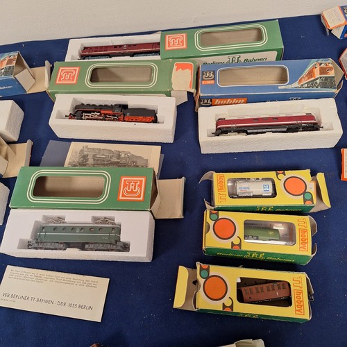 Konvolut alte TT Eisenbahn in OVP DDR Zeit - Bild 4 von 12