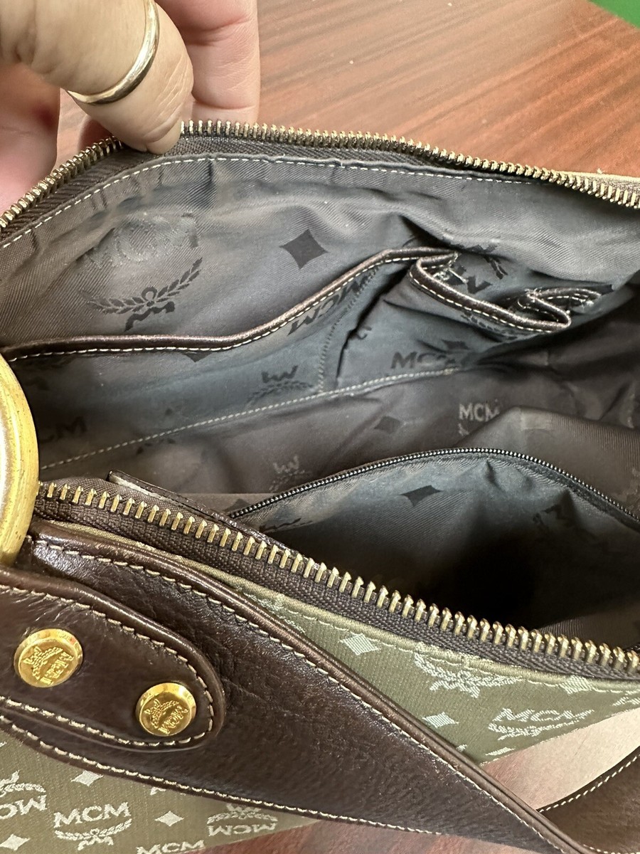 MCM Shoulder Bag Olive Green Vintage Leather/Canvas MCM Shoulder Bag Olive Green Vintage Leather/Canvas