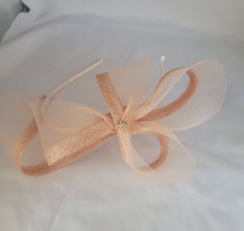 Phase Eight Carmen Fascinator Apricot Headband Mother Of Bride Races Cocktail - Picture 11 of 12