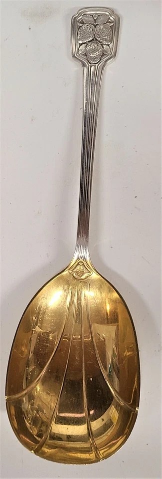 Cuchara para servir bayas Tiffany Sterling 9 1/4" patrón "fresa" 1920 134 g bonita Foto 3 de 4