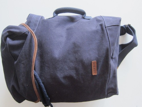 Esprit -- Rucksack - Reisetasche - NEU - dunkelblau - Freizeit - Bild 4 von 7