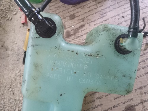 1993 SEADOO GTX Oi l Tank Reservoir 275-000-042 ,275-000-021 - Picture 6 of 6