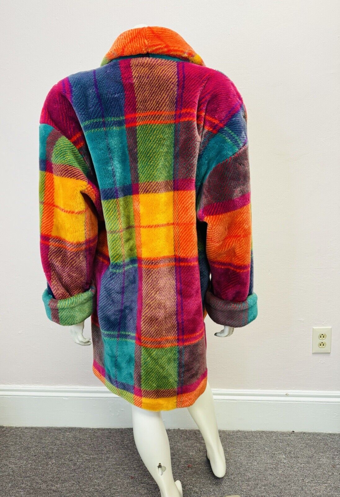 VTG DonnyBrook Regal Plush Collection Rainbow Pla… - image 5