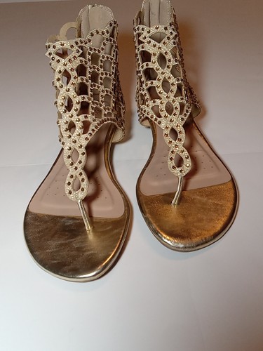 Dream Pair Damen-Sandalen Größe 9 goldfarben und glitzernde Reißverschlüsse - Bild 4 von 9