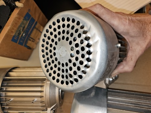 Motor Coel H63A4 Ac 0.13kw 1610rpm 200/220v-ac desgaste de estante SIN tapa eléctrica - Imagen 4 de 7