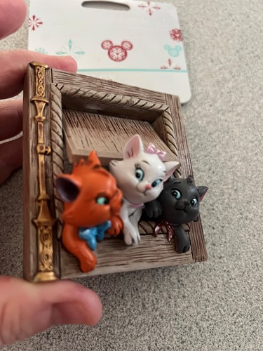 Sketchbook Disney Aristocats Ornament - Picture 4 of 5