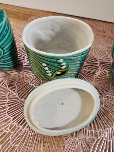Vintage Green Majolica Pottery Lily of the Valley Flowers Set Canister Jug - Picture 10 of 13