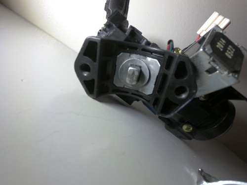 (2014 - 2019) Kia Soul Ignition Switch w Key - Picture 6 of 8