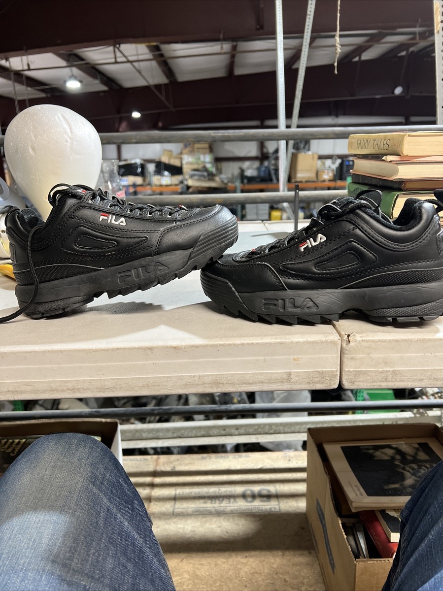 Blood reddy fila disruptor ii 2025