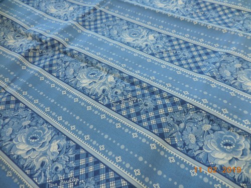 18"X18" Pc Vera Bradley Cotton Fabric Blue Ivory Country Floral #0122