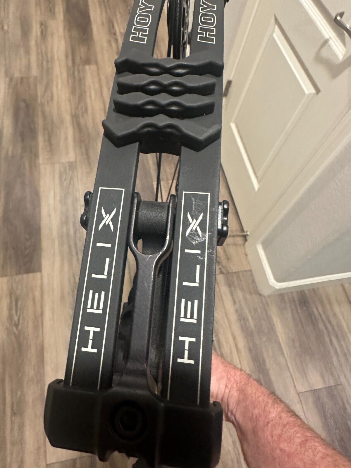Picture 3 of 11