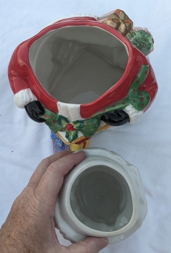 Fitz & Floyd Essentials "Happy Holidays" Santa Cookie Jar *Imperfections oct22 - Picture 6 of 12