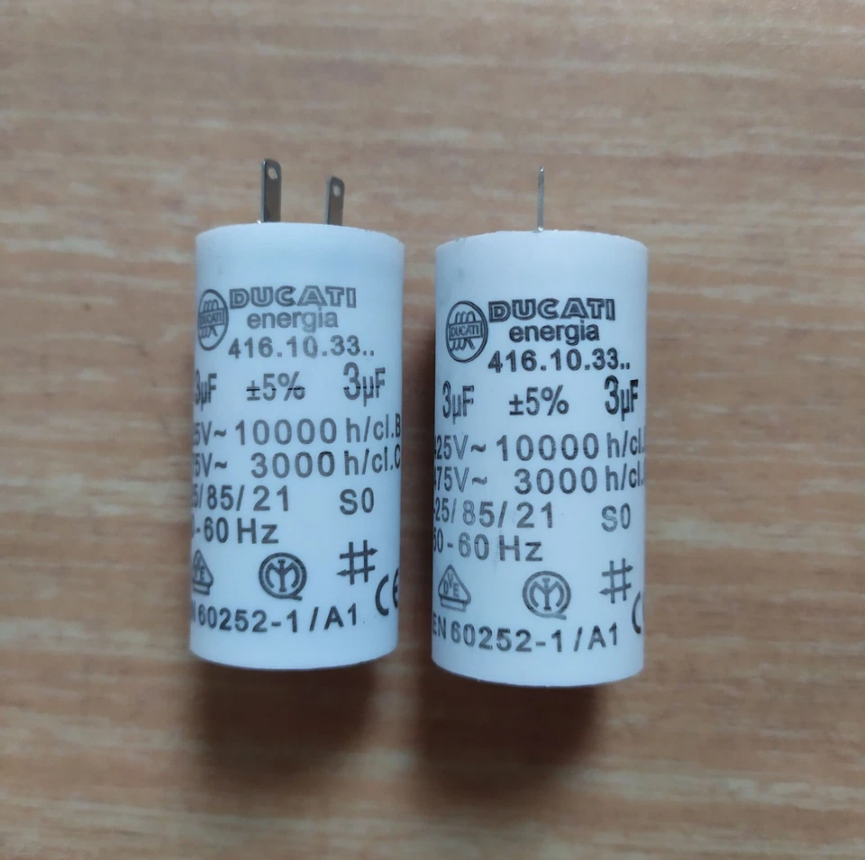 DUCATI ENERGIA Lot 2 Condensateurs 3uF 3µF Volet Roulant Somfy à petites cosses 2,8mm