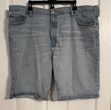 Wrangler Men’s Size 42 Light Wash Denim Blue Jean Shorts W/ 10 In Inseam 