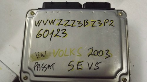 VW PASSAT SE V5 2003 IGNITION BARREL, FLIP OUT REMOTE KEY, ECU AND TRANSPONDER - Picture 2 of 7