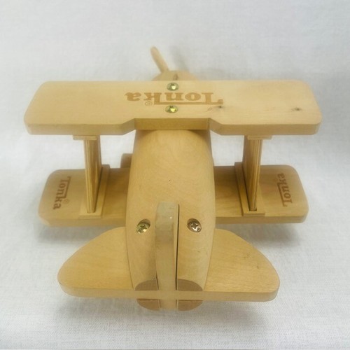 TONKA Wooden Bi-Plane with Spinning Propeller Pre-Built - Picture 6 of 11