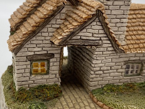 Retro 1993 DAVID WINTER Ornamental Ceramic Cottages "The Tannery" Boxed - Picture 7 of 10