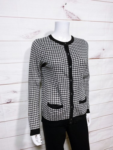Lands End Womens Cardigan Size XS White & Black Button Up 100% Supima Cotton - Picture 2 of 7