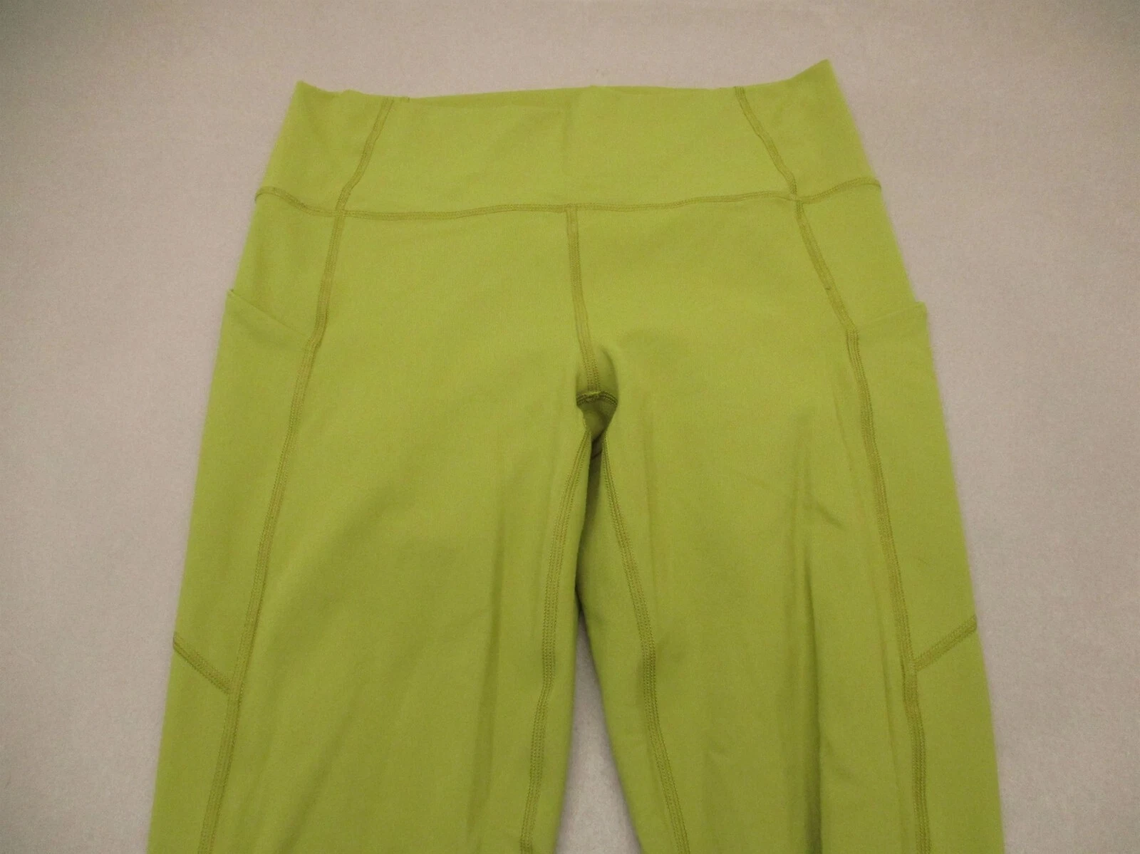 fabletics pure luxe stretch cutout athletic crop leggings
