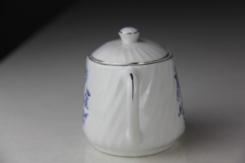 Vintage WEDGWOOD Royal Blue Ironstone Sugar Bowl & Gravy/Creamer England - Read! - Picture 13 of 24