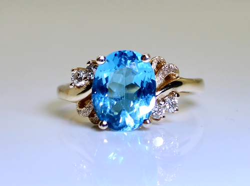 Gorgeous 10K Yellow Gold 3.5 Ct Oval Blue Topaz & Diamond Ring, Size 7.75 - Picture 3 of 5