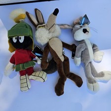 Warner Bros Studio Store 3 Bean Bag Bugs Bunny, Coyote, Marvin With Tags