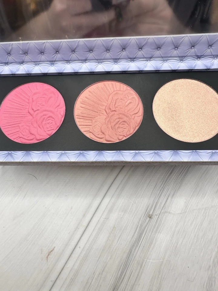 PAT MCGRATH x Bridgerton Divine Blush Glow Trio Love at First Blush Palette NEW - Image 2 of 4