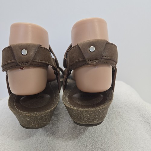 Sandalias de cuña Teva para mujer 9,5 tostadas puntada Ysidro cuero viaje boho cómodas - Imagen 8 de 13