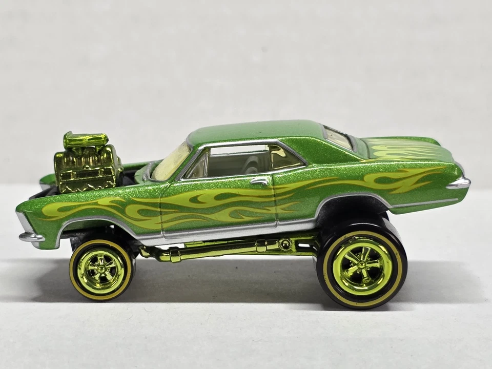 Buick Riviera 1965 Johnny Lightning Street Freaks Zingers Rivv'd Up Foto 2 de 4