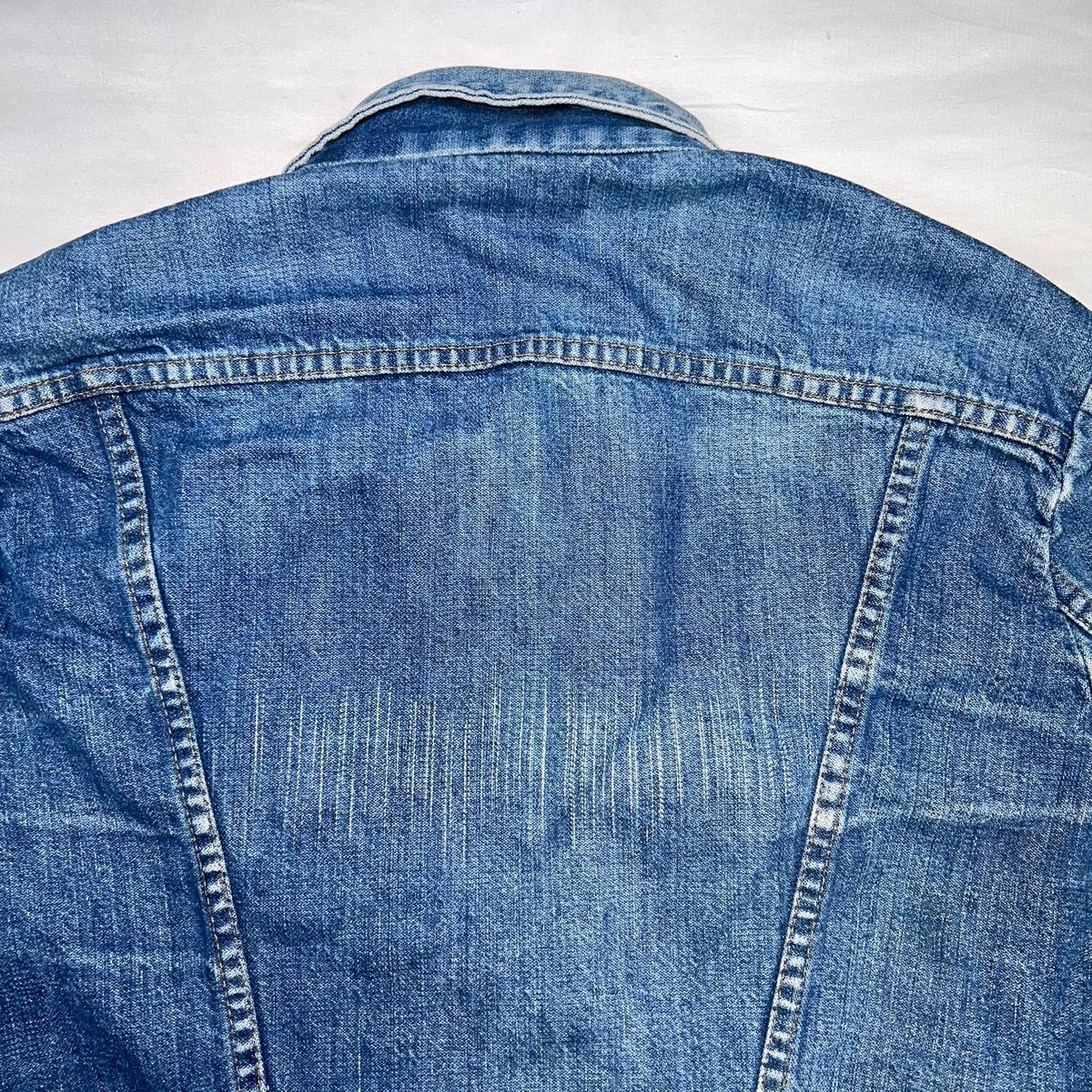 WRANGLER Denim Jacket Men's Size M (44) Blue 4 Pockets