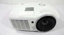 Vivitek D862 DLP Projector - HDMI - 3000 Lumens - Lamp Timer : 100 Hours