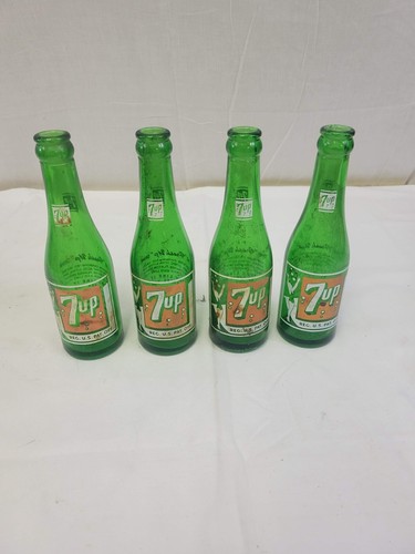 ONE - Vintage 7-Up Glass Bottle Green ACL Duraglas NAPOLEON, OHIO Fresh Up 7 oz - Picture 2 of 9