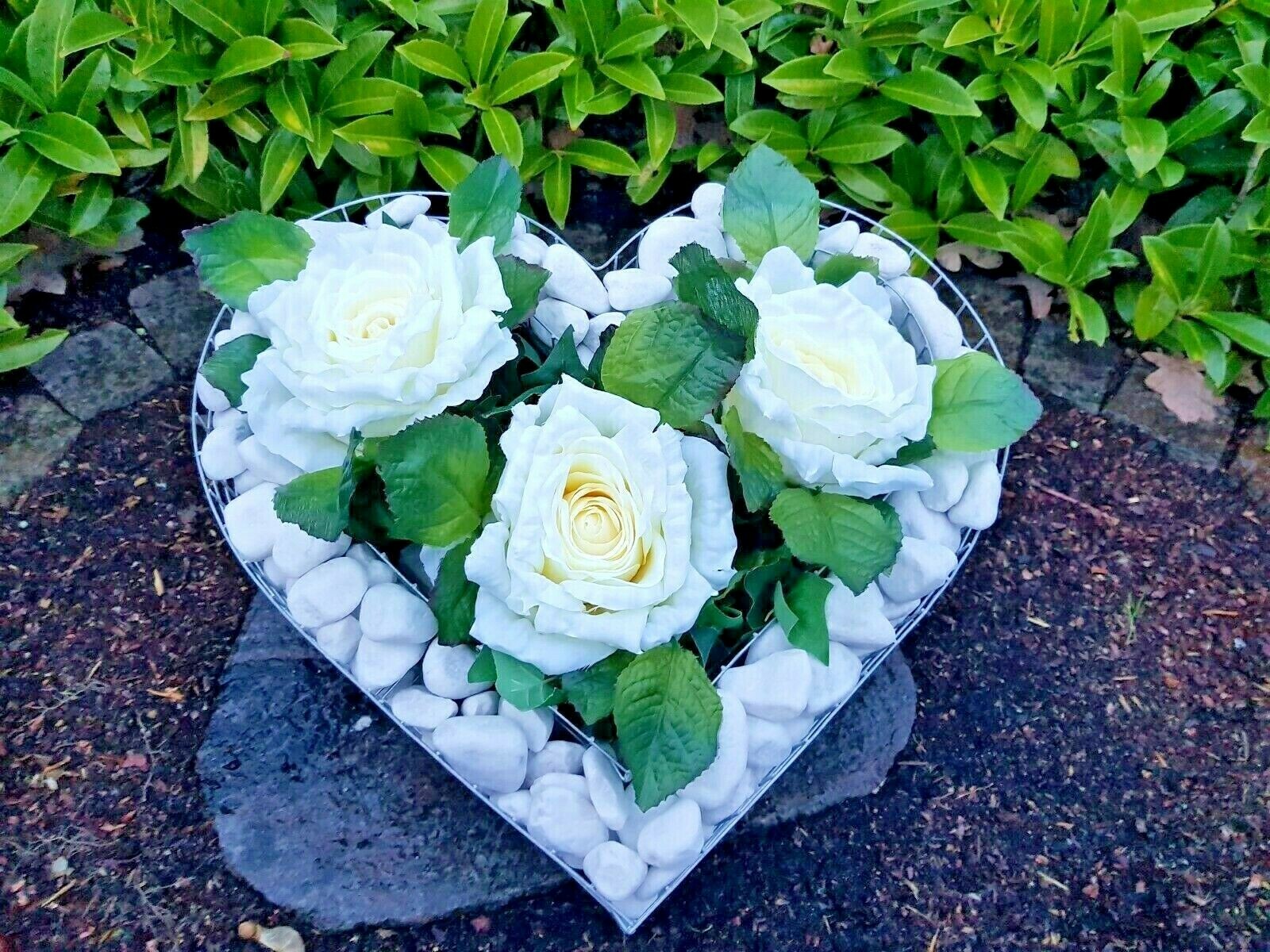 CreaFlor Home Grabschmuck Herz - Wetterfest Mit Foamrosen Und Ahornblatt