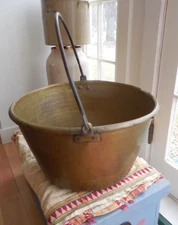 Large 19” Antique Brass Pot, Pail, Bucket, Americana Decorator Primitive Decor