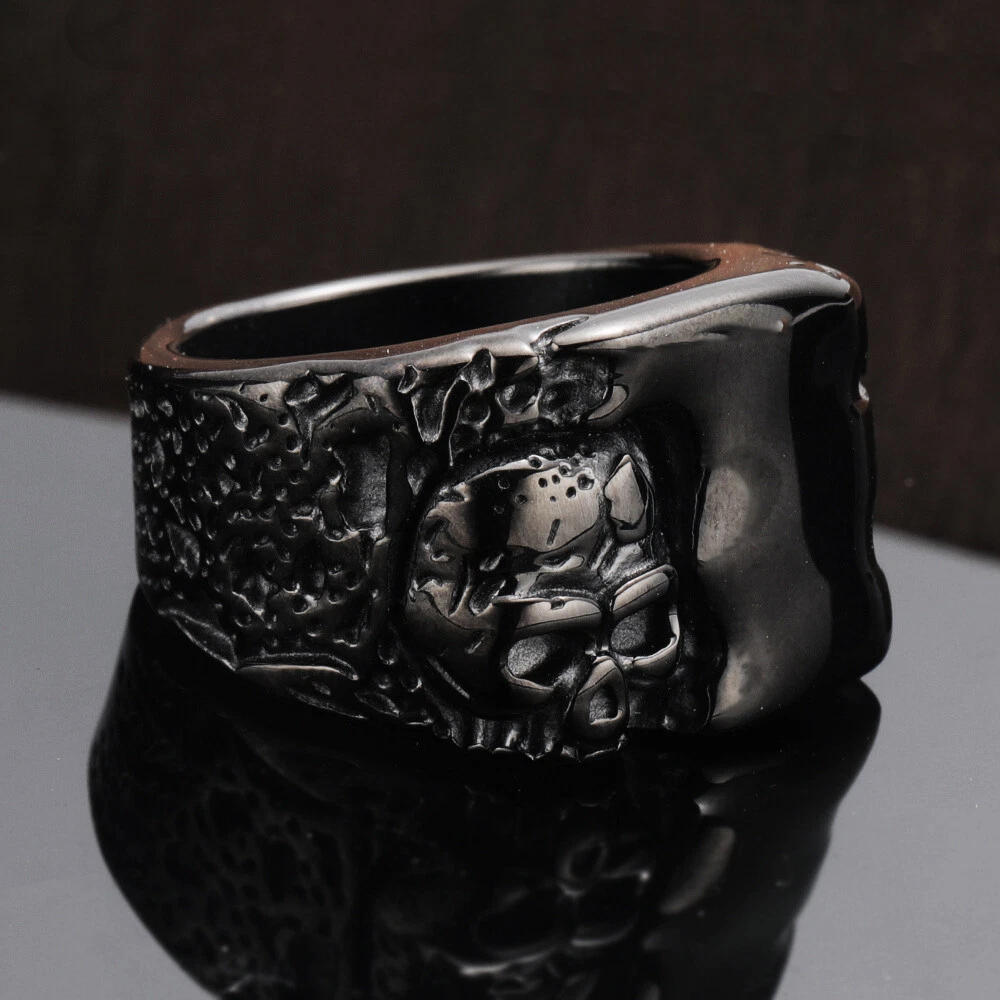 Skull signet shop ring
