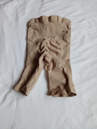 Skims Seamless Sculpt Mid Thigh Shapewear Shorts Women's Clay Size L/XL G29-62 - Picture 2 of 3