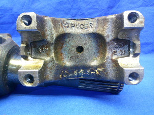 NOS GM 1984 1985 Chevy Corvette Rear Differential Yoke Stub Axles Pair - Picture 7 of 7