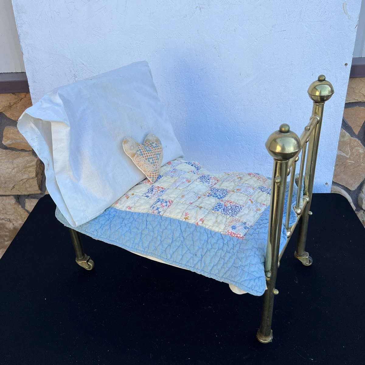 Vintage metal doll online bed
