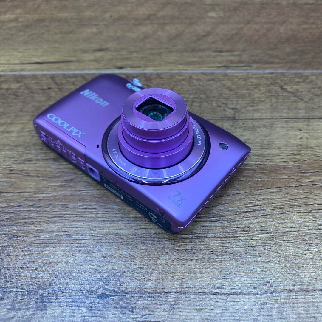 Nikon COOLPIX S3500 Purple Digital Camera Tested w/ Battery