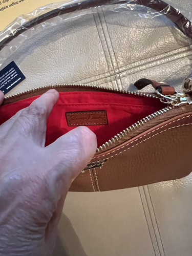NWT Dooney & Bourke Pebble Grain Large Slim Wristlet COLOR CARAMEL - Picture 13 of 13