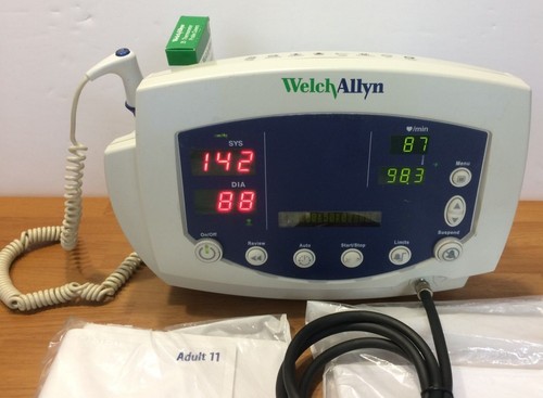 Welch Allyn 300 Series 53XXX Vital Signs Monitor Blood Pressure/NIBP Temperature - Picture 2 of 7