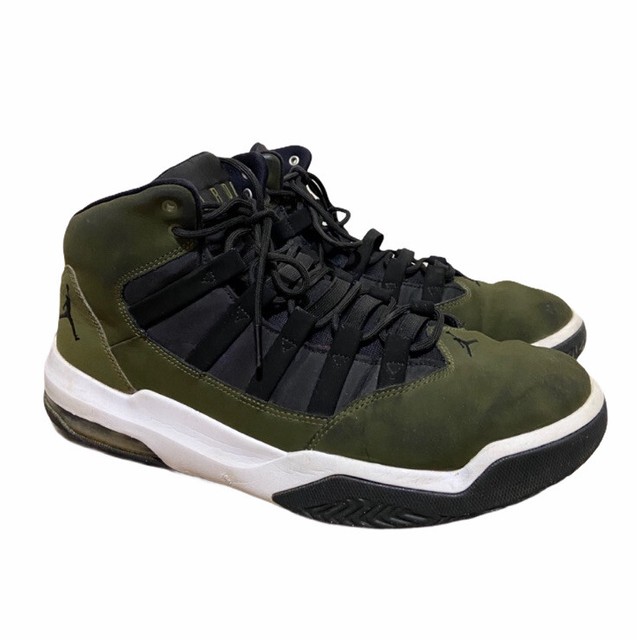 jordan max aura olive
