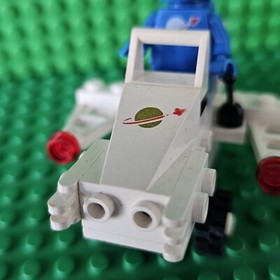 VTG Lego Classic Space Lot from 1974 Star Quest, 6827 Strata Scooter, 6982 PARTS