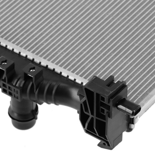 Aluminum Radiator Fits 2014 2015 2016-2018 Jeep Cherokee 2.4L L4 3.2L V6 13401 - Picture 8 of 17